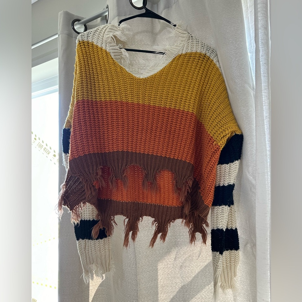 Boutique fall sweater (s/m)